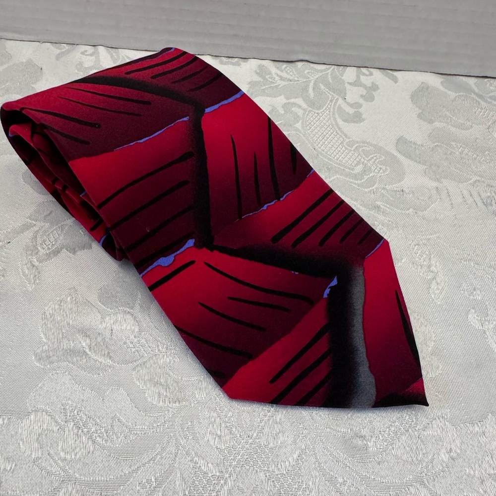 J. Garcia Wired Crossroads Fourteen Red Silk Tie Old Money Dapper Luxury Art‎